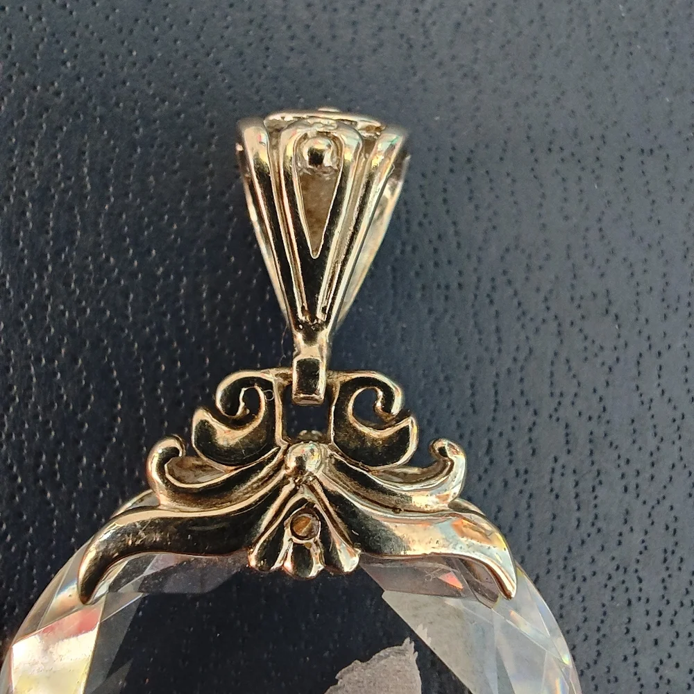 Crystal Pendant - Picture 3 of 6